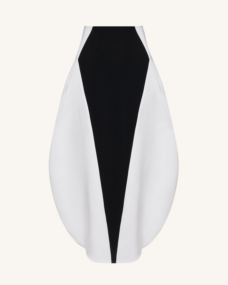 Monochrome Paneled Structured Pannier Maxi Skirt - Black