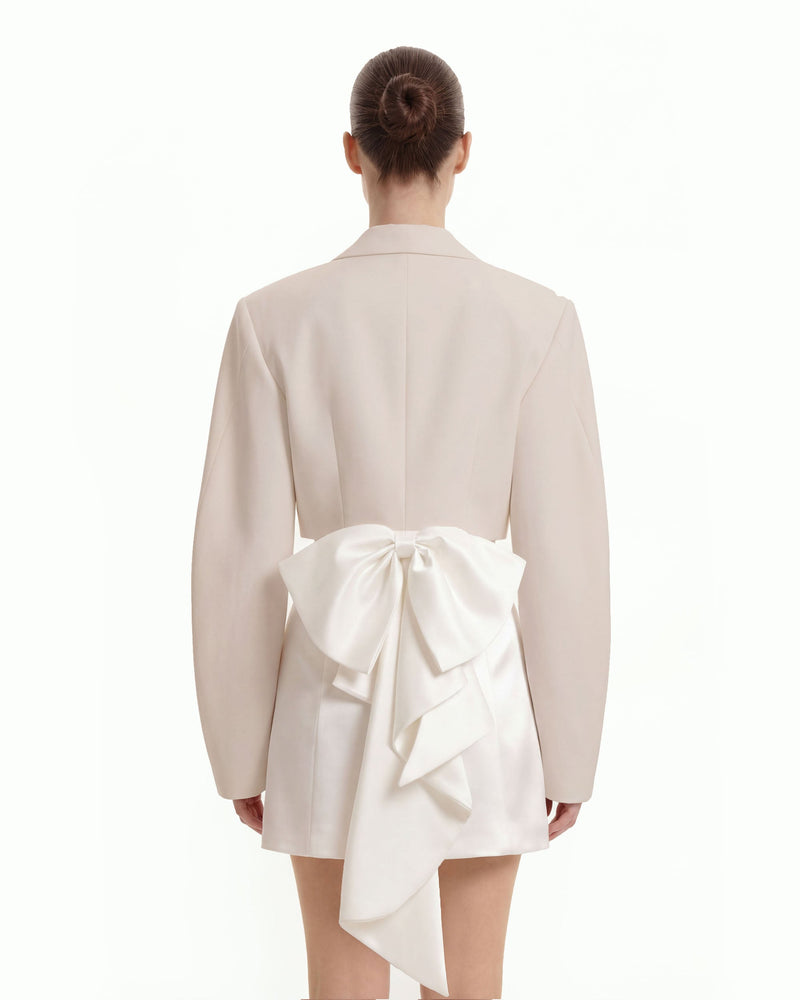 Structured Power-Shoulder Cropped Blazer - Beige