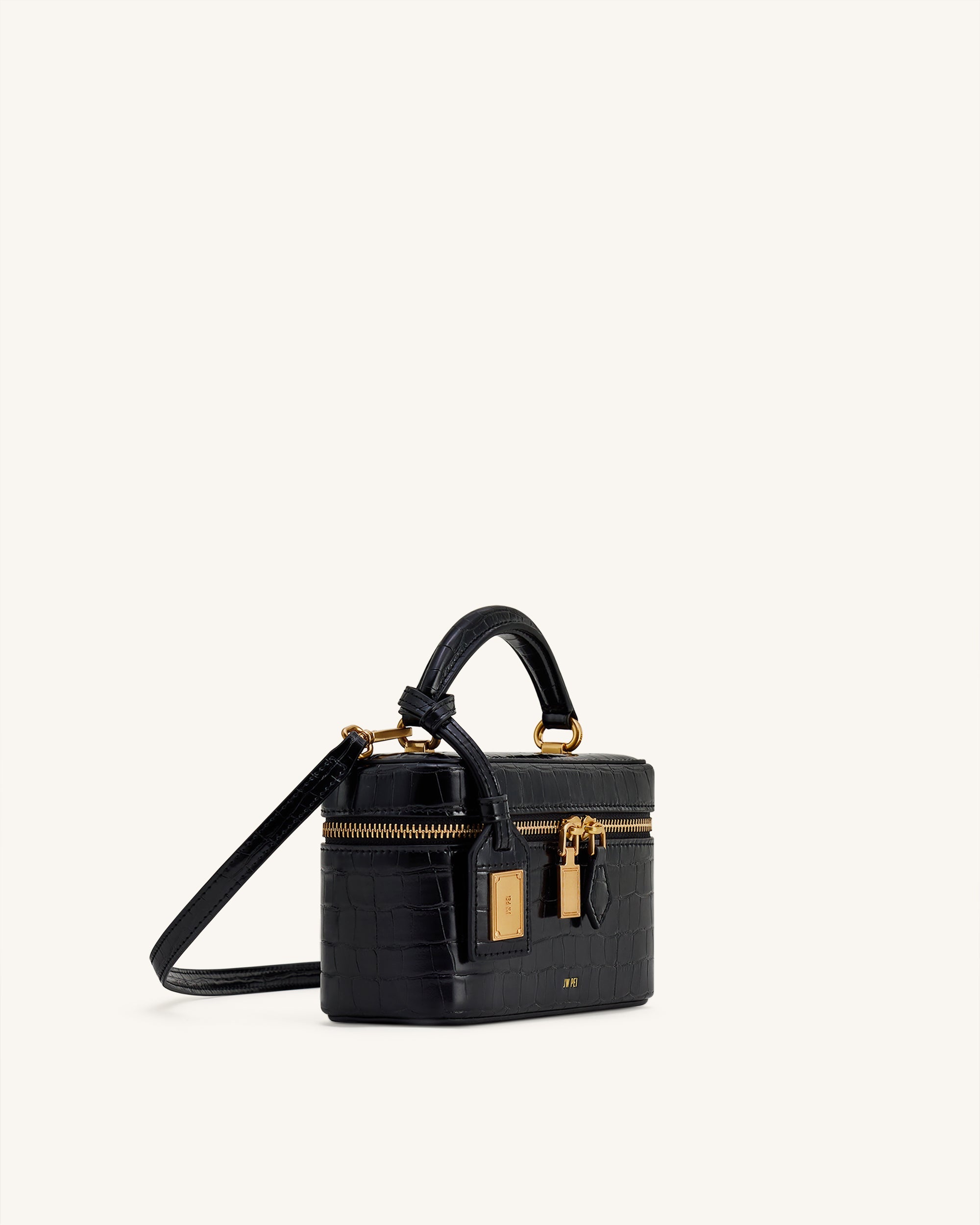 ꕤ︎︎ぽこぽんꕤ︎︎No.145フェザー with minibagチャーム·̩͙꒰ঌ Cleo Box Shape Top Handle Bag - Black Croc | JW PEI