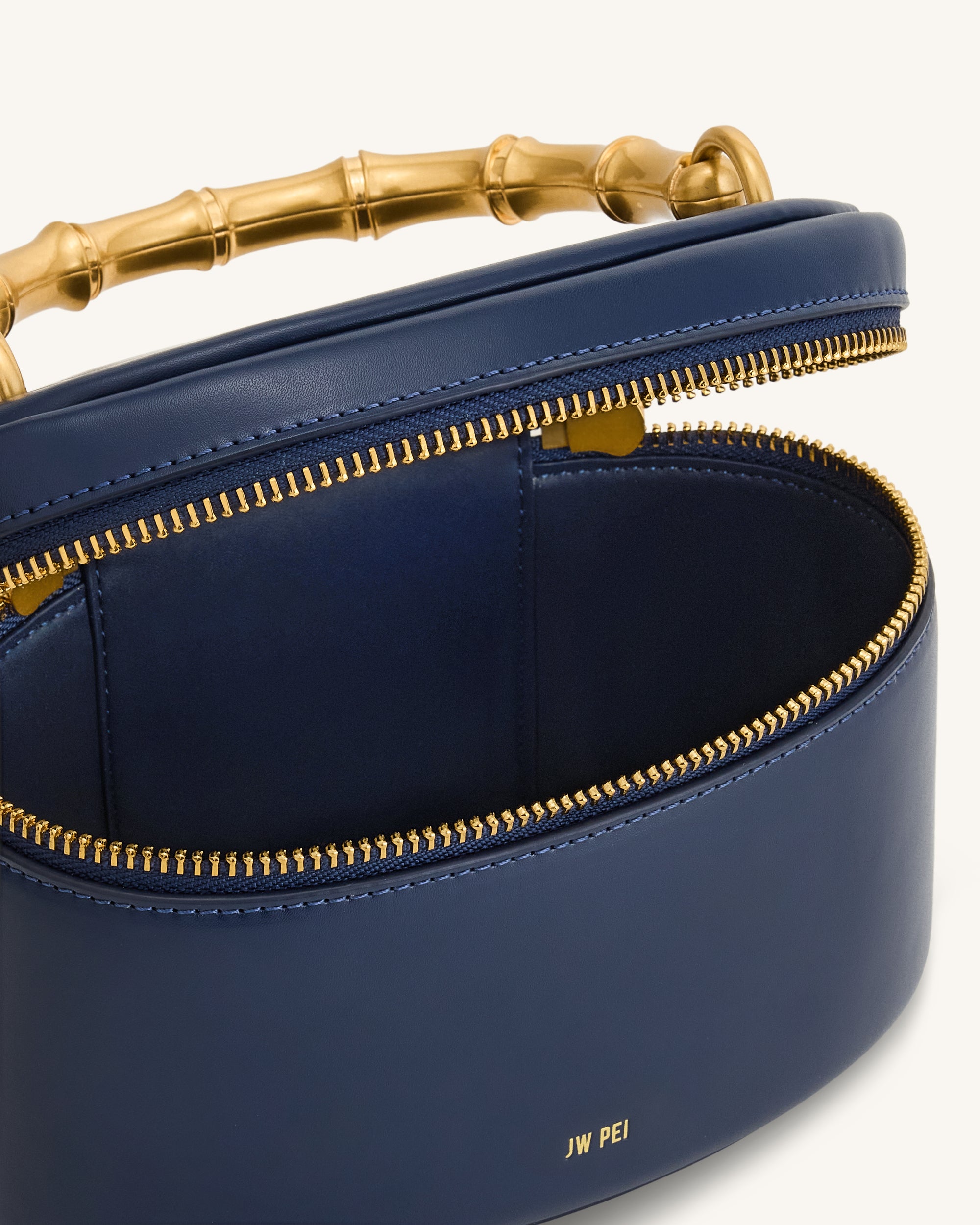 Natalie Metal Geometric Pendant Handle Bag - Navy