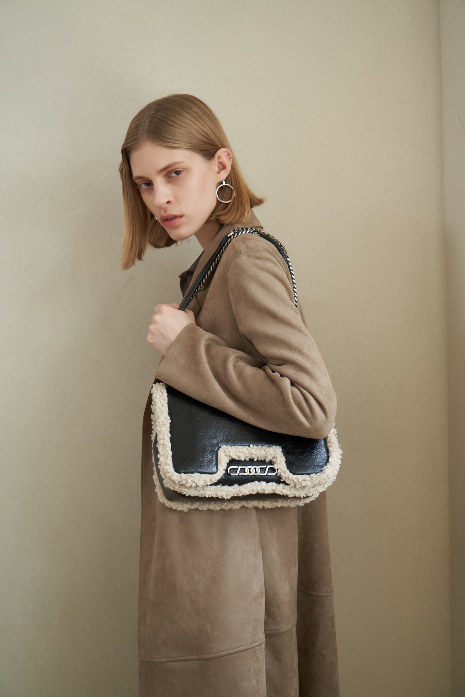 Isa Crossbody Bag - Black